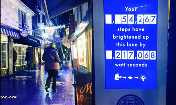 Shoppers power the Christmas lights