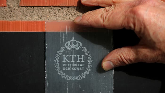 Swedish researchers develop wood-based glass