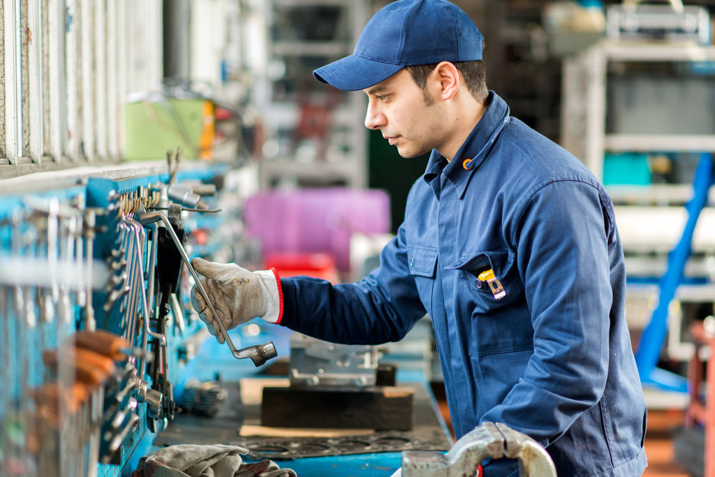 Glassdoor reveal Engineering roles among the highest earning jobs in the UK