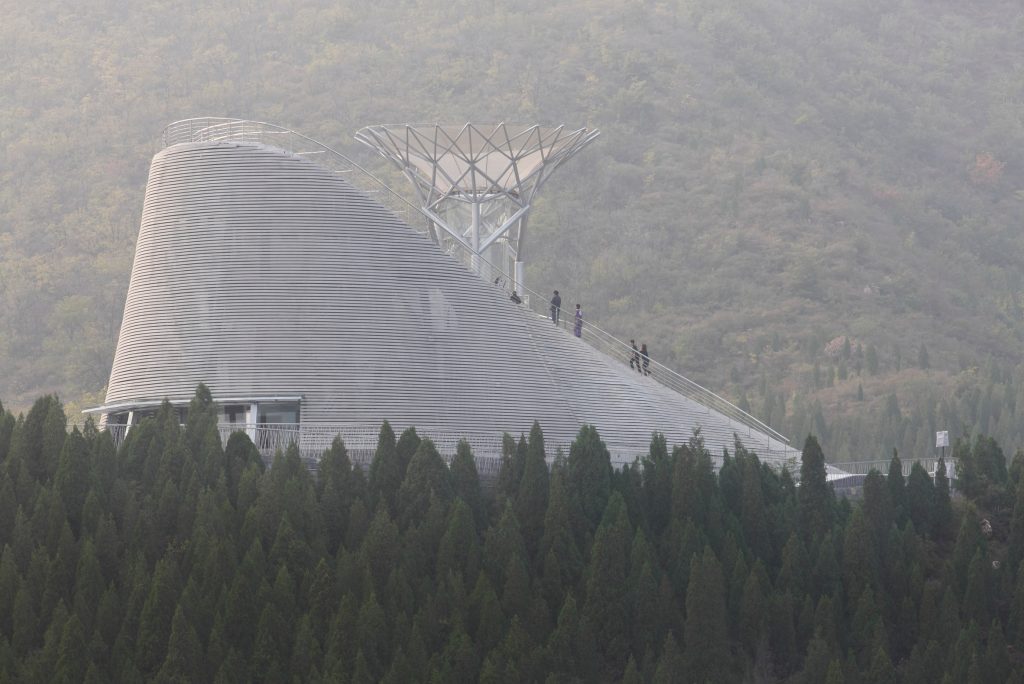 Wind tunnel allows monks to fly above "Shaolin Flying Monks Temple" Construction & infrastructure