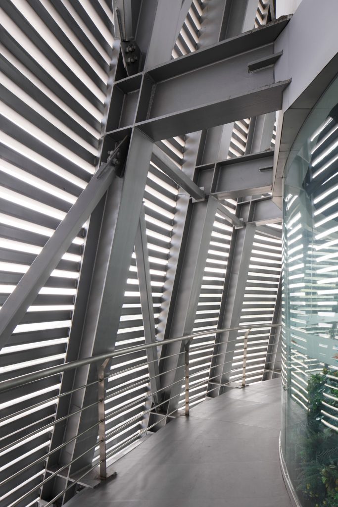 Wind tunnel allows monks to fly above "Shaolin Flying Monks Temple" Construction & infrastructure