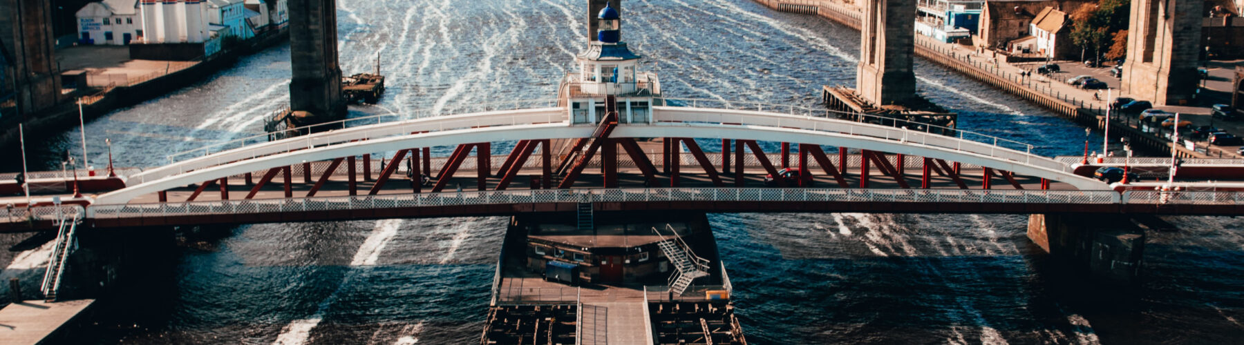 River Tyne swing bridge won’t swing