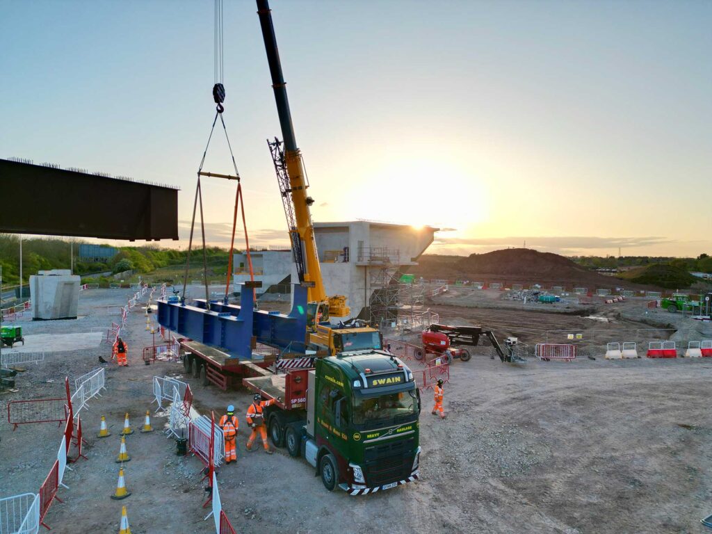 HS2: 1,100 Tonne Viaduct Moved into Place over M42/M6 Link Roads Construction & infrastructure