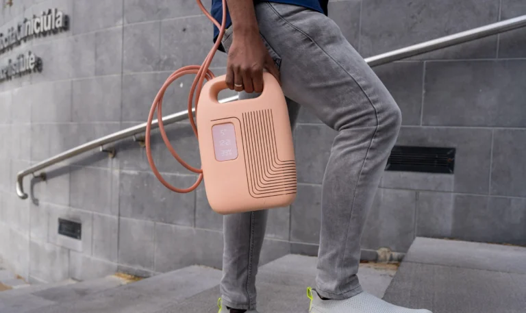 Scalp Cooling for Chemo Patients: Athena Wins James Dyson Award 2024 Breakthroughs, Health
