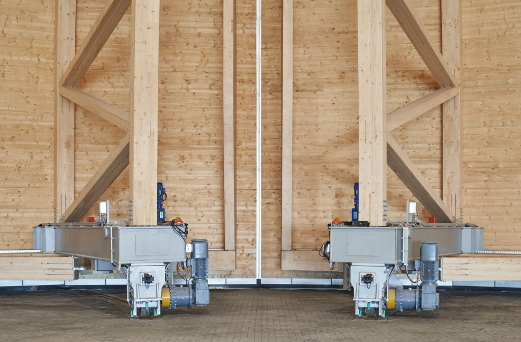 Airship Hangar Mülheim: Timber Engineering Without Steel Connections Manufacturing, Construction & infrastructure, Energy & Environment