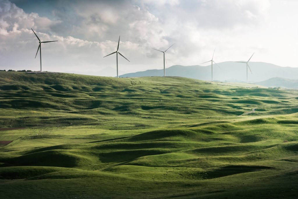 East Anglia THREE Offshore Wind Farm Installs Record-Breaking UK Turbine Blades