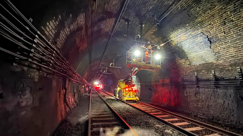 Severn Tunnel Overhead Line Upgrade: How 250 Engineers Rewired Britain’s Undersea Rail Link