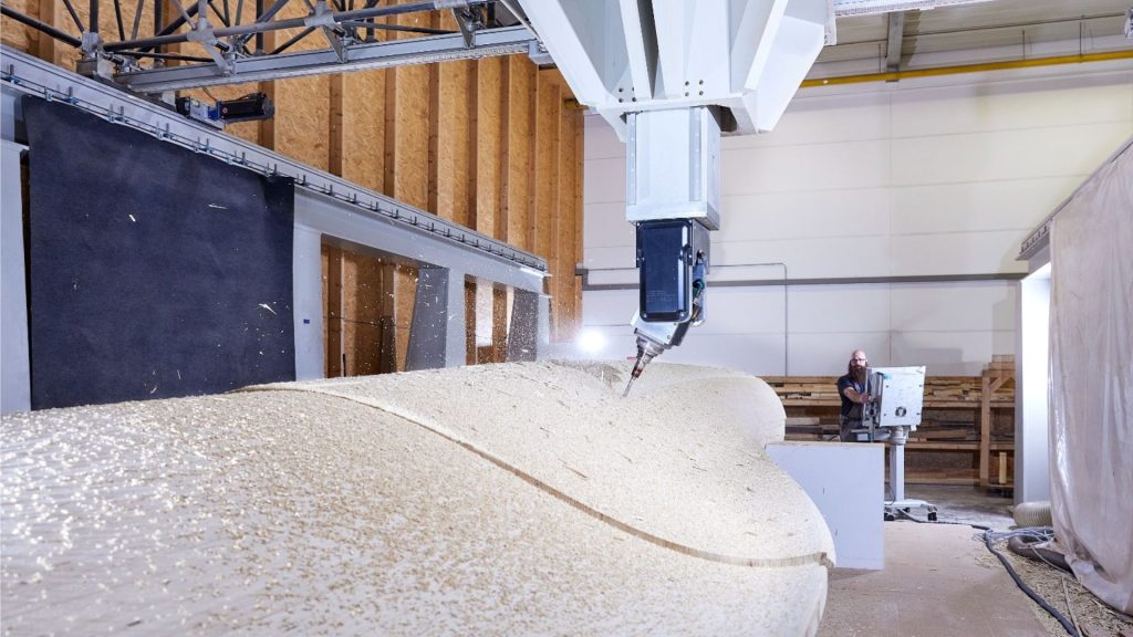 Wooden Wind Turbine Blades: First Factory Targets Fiberglass Waste